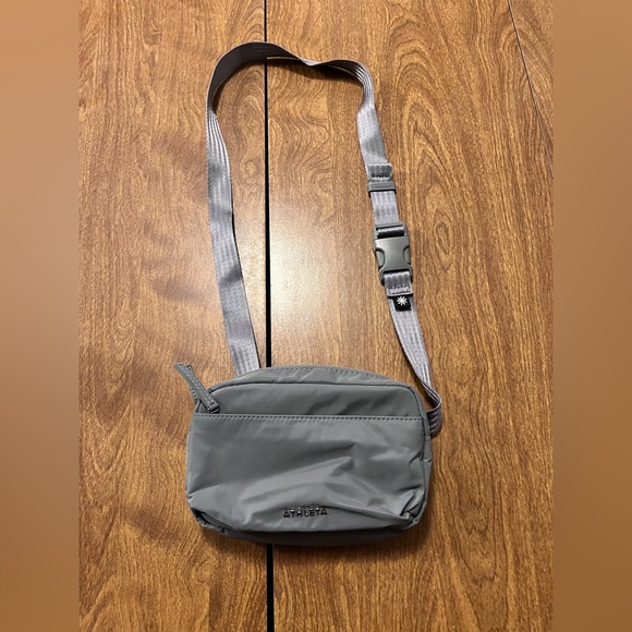 All About Large Crossbody Belt Bag Athleta - Picture 3 of 6